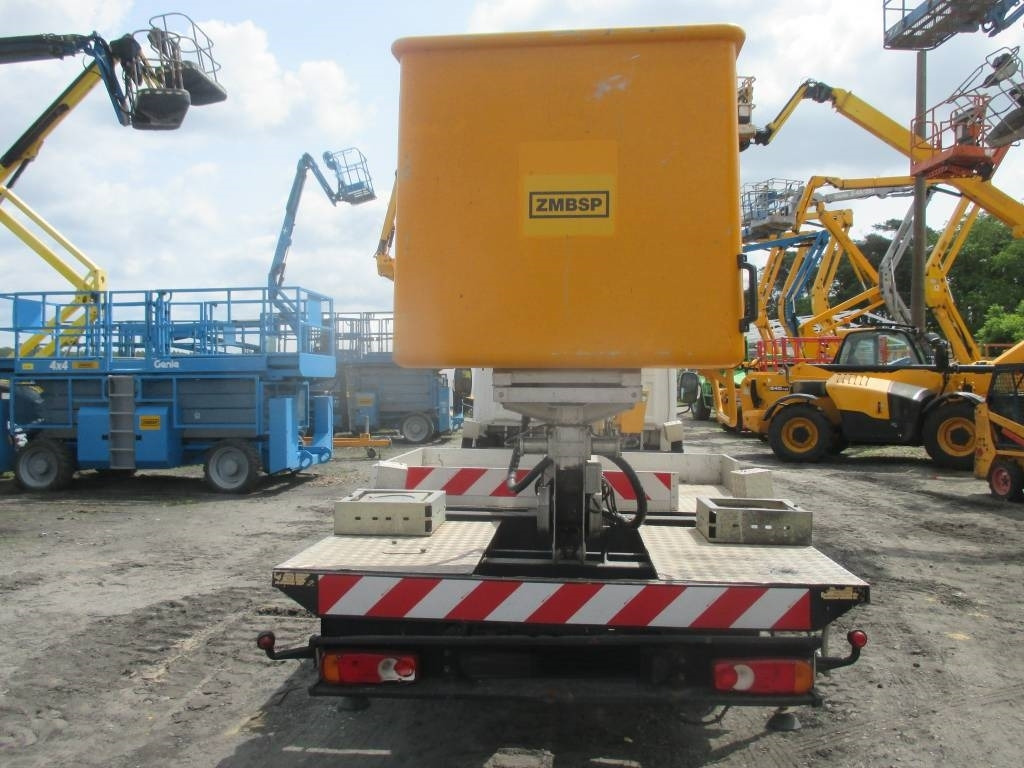 Multitel MT 202 DS  - مصاعد الازدهار محمولة على شاحنة: صور 4 Multitel MT 202 DS  - مصاعد الازدهار محمولة على شاحنة: صور 4