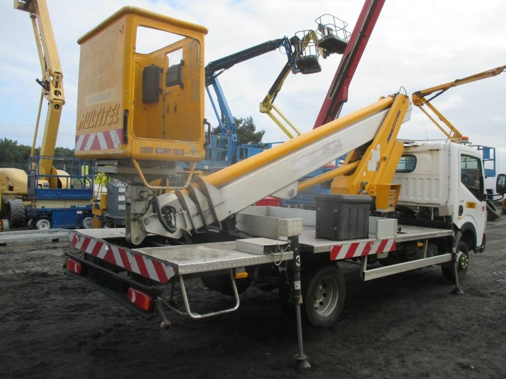 Multitel MT 202  - مصاعد الازدهار محمولة على شاحنة: صور 3 Multitel MT 202  - مصاعد الازدهار محمولة على شاحنة: صور 3