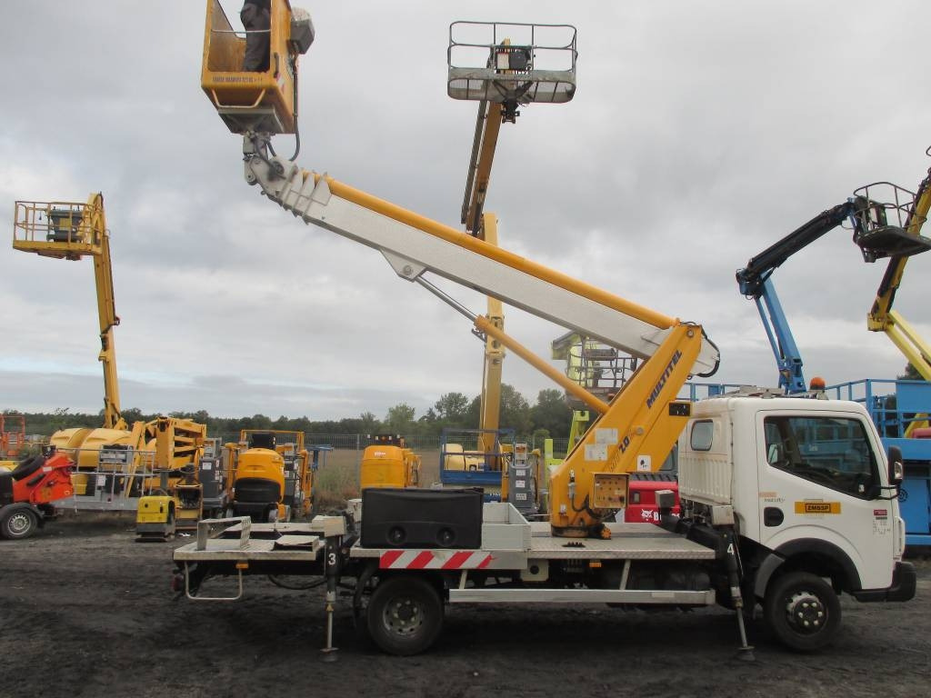 Multitel MT 202  - مصاعد الازدهار محمولة على شاحنة: صور 1 Multitel MT 202  - مصاعد الازدهار محمولة على شاحنة: صور 1