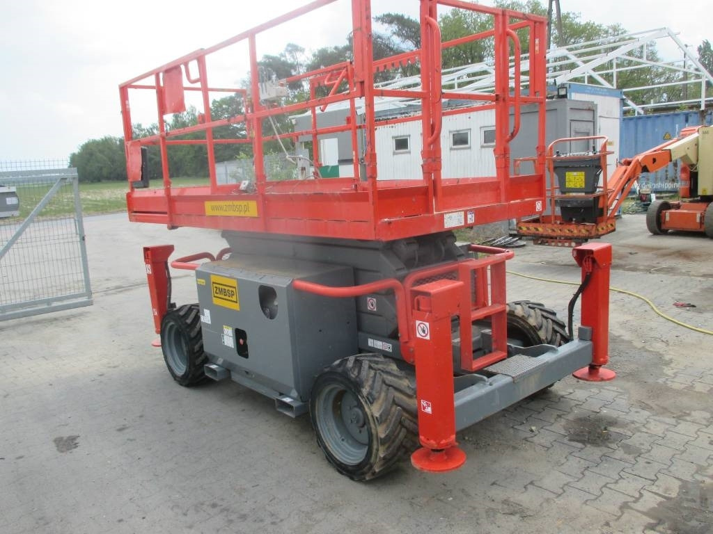 SkyJack SJ 6832 RT - رافعات مقصية: صور 5 SkyJack SJ 6832 RT - رافعات مقصية: صور 5