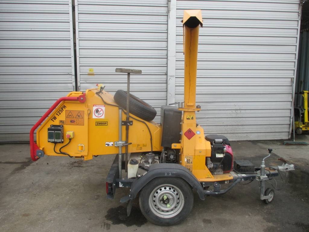 Timberwolf TW125PH  - ماكينة تقطيع الأغصان: صور 1 Timberwolf TW125PH  - ماكينة تقطيع الأغصان: صور 1