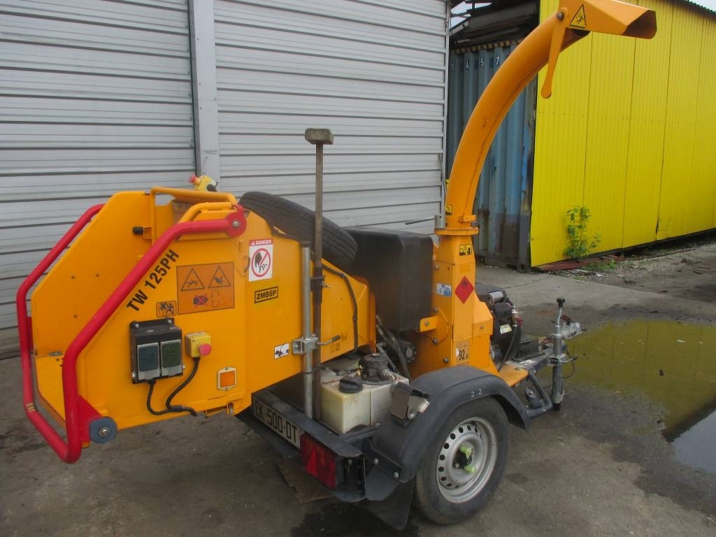 Timberwolf TW125PH - ماكينة تقطيع الأغصان: صور 2 Timberwolf TW125PH - ماكينة تقطيع الأغصان: صور 2