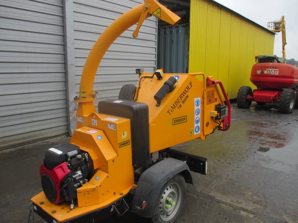 Timberwolf TW160PH - ماكينة تقطيع الأغصان: صور 2 Timberwolf TW160PH - ماكينة تقطيع الأغصان: صور 2