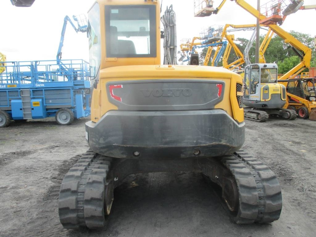 Volvo ECR 88 D - حفارة مصغرة: صور 3 Volvo ECR 88 D - حفارة مصغرة: صور 3