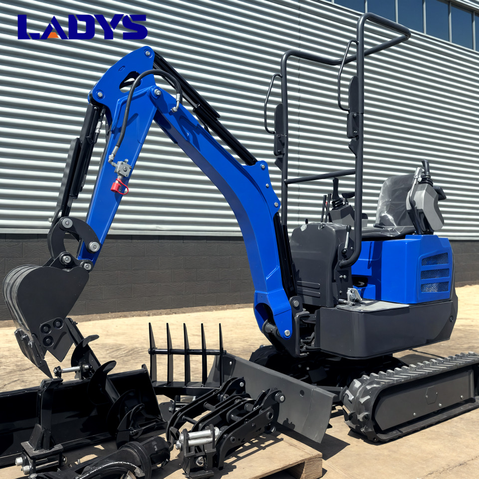 LADYS LA16Pro Mini Excavator Kubota Euro 5/Epa Engine Mini Excavator For Sale - حفارة مصغرة: صور 2 LADYS LA16Pro Mini Excavator Kubota Euro 5/Epa Engine Mini Excavator For Sale - حفارة مصغرة: صور 2