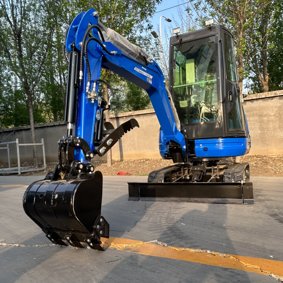 LEZUM DY25U Mini Excavator Kubota Euro 5/Epa Engine Mini Excavator For Sale - حفارة مصغرة: صور 2 LEZUM DY25U Mini Excavator Kubota Euro 5/Epa Engine Mini Excavator For Sale - حفارة مصغرة: صور 2