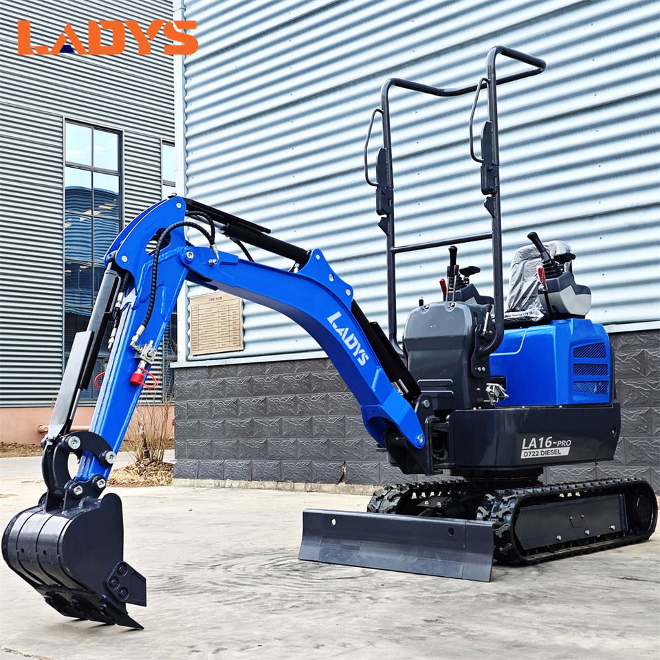 LADYS LA16Pro Mini Excavator Digger Miniexcavadora EPA Kubota Engine Mini Excavator For Sale With Mini Excavator Attachment Set - حفارة مصغرة: صور 4 LADYS LA16Pro Mini Excavator Digger Miniexcavadora EPA Kubota Engine Mini Excavator For Sale With Mini Excavator Attachment Set - حفارة مصغرة: صور 4