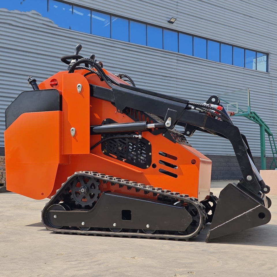 LEZUM Free Shipping Mini Skid Steer Loader Compact Track Electric/Diesel Chinese Mini Skid Steer Loader For Sale With Mini Skid Steer Attachments 4 In 1 Bucket - شيول صغير: صور 3 LEZUM Free Shipping Mini Skid Steer Loader Compact Track Electric/Diesel Chinese Mini Skid Steer Loader For Sale With Mini Skid Steer Attachments 4 In 1 Bucket - شيول صغير: صور 3