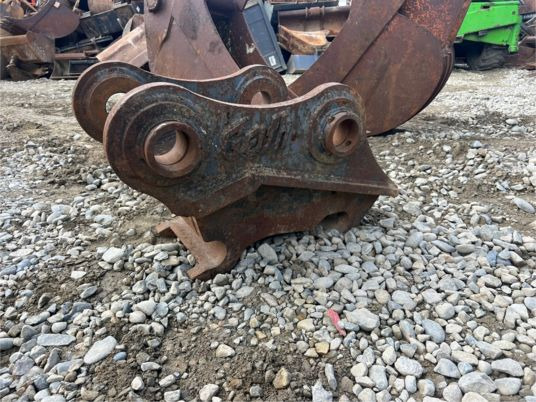 Attache rapide geith - axe 80 mm - وصلة الربط للمعدات المعلقة: صور 3 Attache rapide geith - axe 80 mm - وصلة الربط للمعدات المعلقة: صور 3