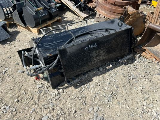 Broyeur pour mini chargeur - التقطيع جزازة: صور 4 Broyeur pour mini chargeur - التقطيع جزازة: صور 4