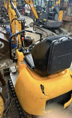 JCB 8008 CTS à 5900€ HT - حفارة مصغرة: صور 4 JCB 8008 CTS à 5900€ HT - حفارة مصغرة: صور 4