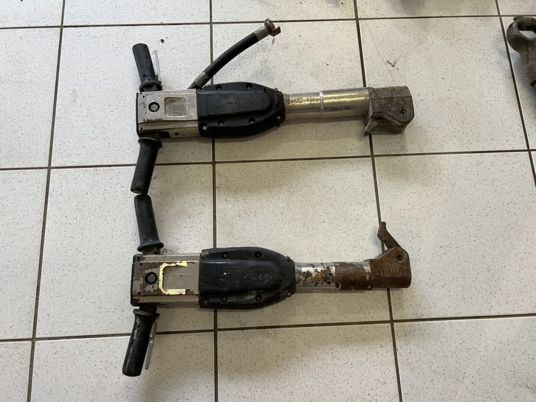 Marteau piqueur pneumatique MAC 3 - معدات البناء: صور 1 Marteau piqueur pneumatique MAC 3 - معدات البناء: صور 1