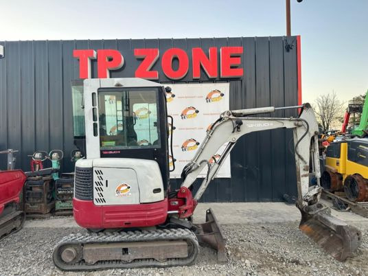 Takeuchi TB23R Cabine à 17 500 € HT - حفارة مصغرة: صور 1 Takeuchi TB23R Cabine à 17 500 € HT - حفارة مصغرة: صور 1