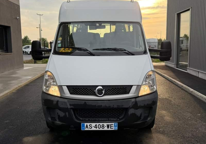 Iveco Daily DURISOTTI / 28miejsc - باص النقل بين المدن: صور 2 Iveco Daily DURISOTTI / 28miejsc - باص النقل بين المدن: صور 2