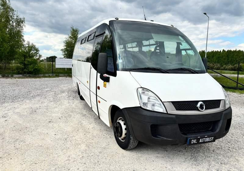 Iveco Indcar Wing euro 5 - باص النقل بين المدن: صور 5 Iveco Indcar Wing euro 5 - باص النقل بين المدن: صور 5