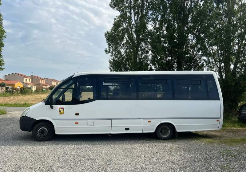 Iveco Indcar Wing euro 5 - حافلة صغيرة, ميكروباص: صور 2 Iveco Indcar Wing euro 5 - حافلة صغيرة, ميكروباص: صور 2