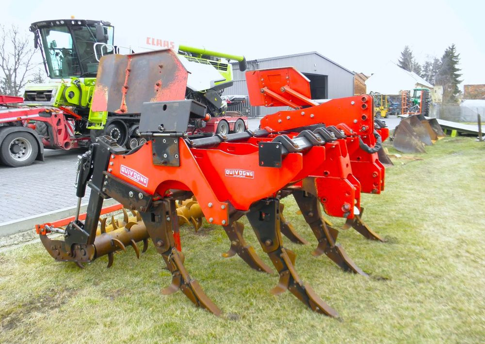 Inny Quivogne 3 metry Głębosz 2014 Rok , Stan Idealny - ال معدات حراثه: صور 4 Inny Quivogne 3 metry Głębosz 2014 Rok , Stan Idealny - ال معدات حراثه: صور 4