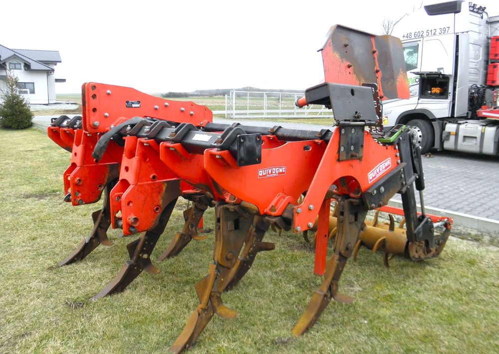 Inny Quivogne 3 metry Głębosz 2014 Rok , Stan Idealny - ال معدات حراثه: صور 3 Inny Quivogne 3 metry Głębosz 2014 Rok , Stan Idealny - ال معدات حراثه: صور 3