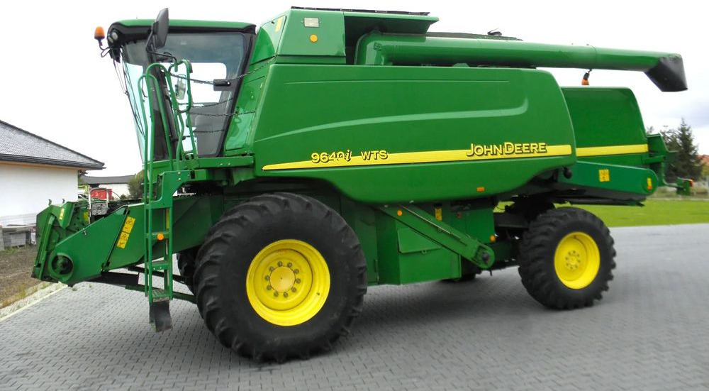 John Deere WTS 9640i 2006 Rok , Nowsza Wersja, heder,6,7m, Greenstar, Nie Malowany, Stan Bardzo Dobry - حصادة شاملة: صور 1 John Deere WTS 9640i 2006 Rok , Nowsza Wersja, heder,6,7m, Greenstar, Nie Malowany, Stan Bardzo Dobry - حصادة شاملة: صور 1