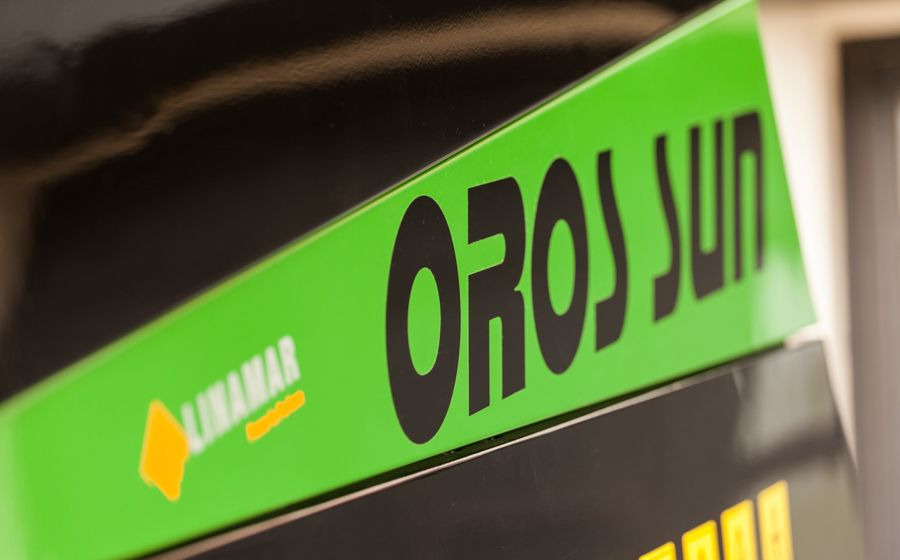 Oros SUN 876 8 rzędowy, Nowe Przystawki do zbioru słonecznika, - حصادات عباد الشمس: صور 5 Oros SUN 876 8 rzędowy, Nowe Przystawki do zbioru słonecznika, - حصادات عباد الشمس: صور 5