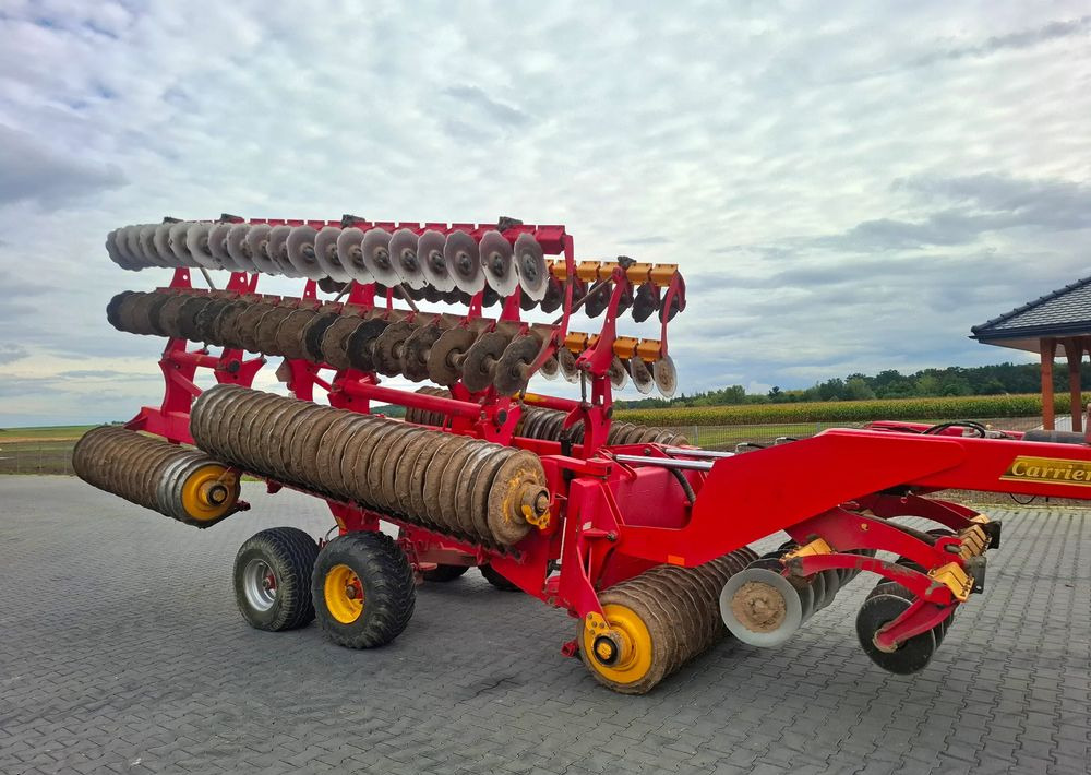 Väderstad Carrier 1225 XL 2011 rok , 12 metrów , Stan Bardzo Dobry - ال معدات حراثه: صور 3 Väderstad Carrier 1225 XL 2011 rok , 12 metrów , Stan Bardzo Dobry - ال معدات حراثه: صور 3