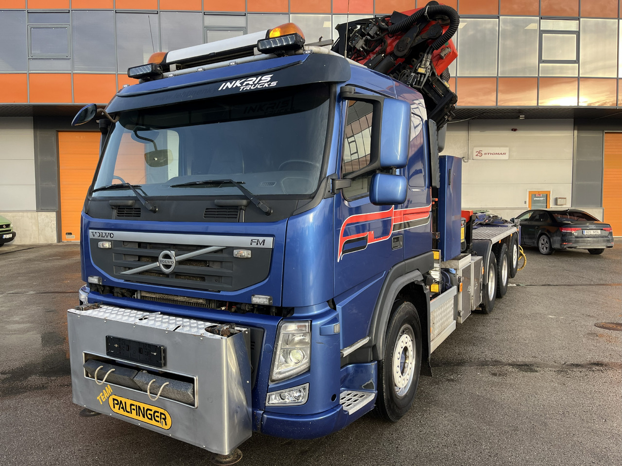 VOLVO FM 500 8X4 + Crane Palfinger PK53002SH YEAR 2016 + JIB PJ125 - شاحنة كرين: صور 4 VOLVO FM 500 8X4 + Crane Palfinger PK53002SH YEAR 2016 + JIB PJ125 - شاحنة كرين: صور 4