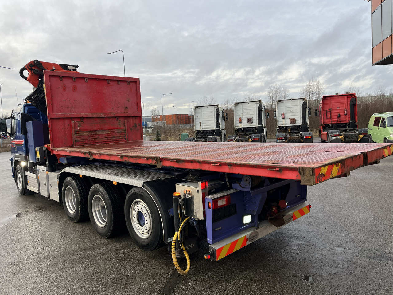 VOLVO FM 500 8X4 + Crane Palfinger PK53002SH YEAR 2016 + JIB PJ125 - شاحنة كرين: صور 5 VOLVO FM 500 8X4 + Crane Palfinger PK53002SH YEAR 2016 + JIB PJ125 - شاحنة كرين: صور 5