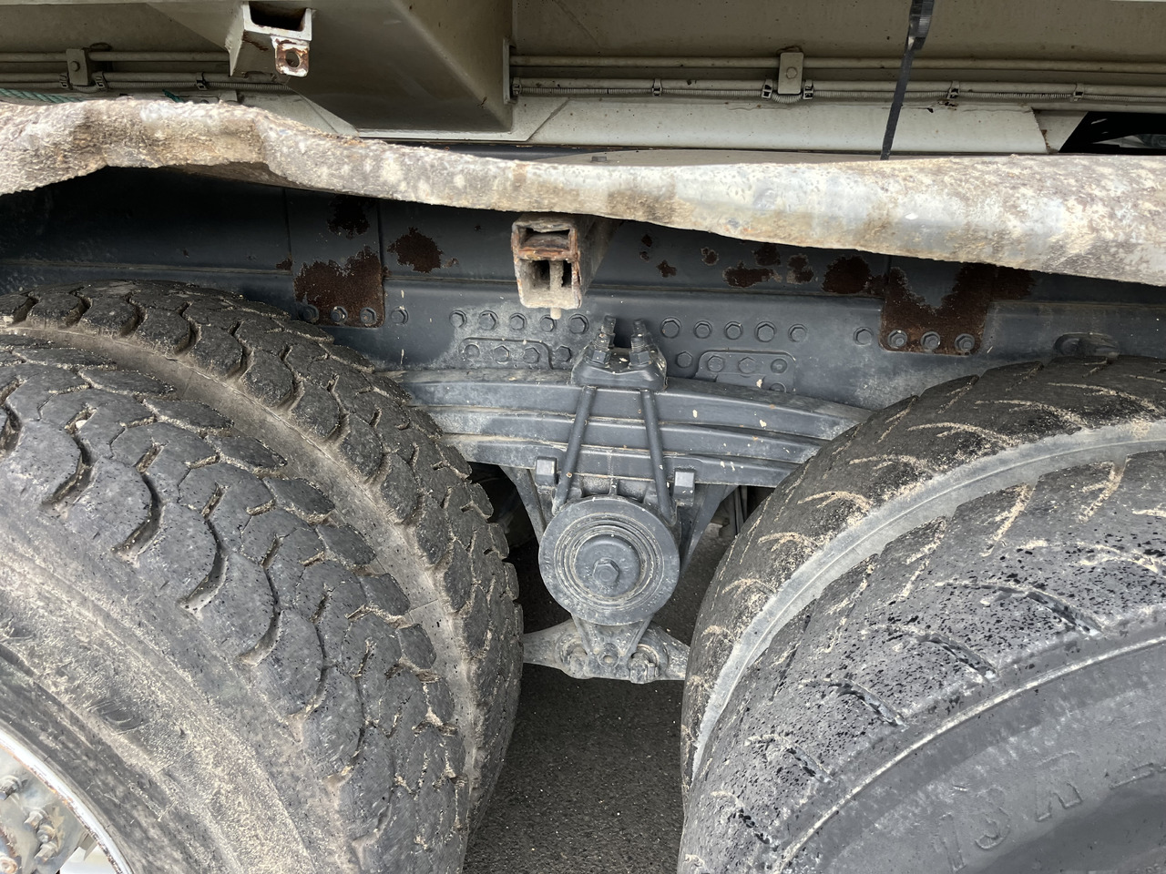 RENAULT Premium Lander 460dxi bibenne grue Palfinger pk16001 إيجار RENAULT Premium Lander 460dxi bibenne grue Palfinger pk16001: صور 14