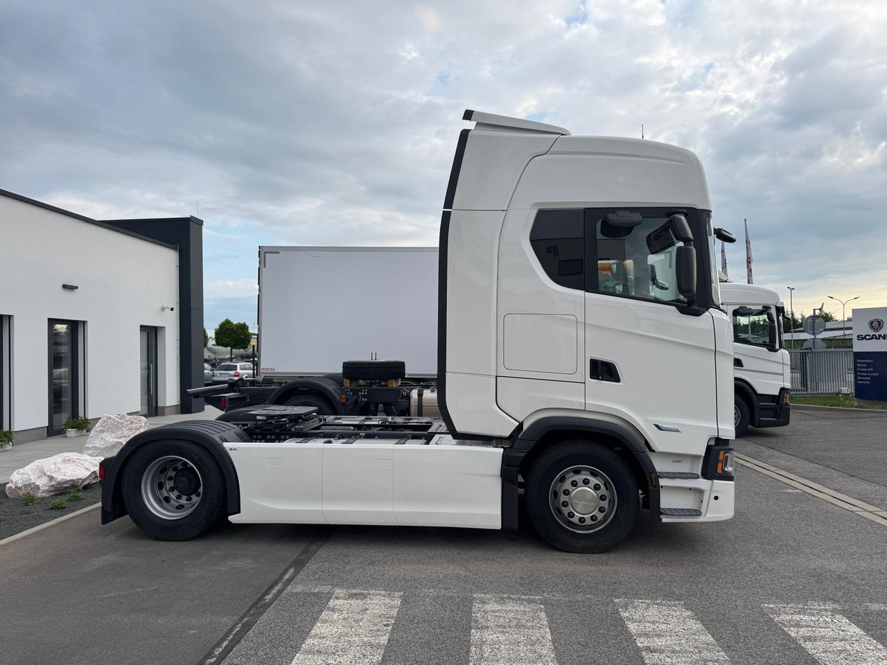 SCANIA S500A4x2LA N323 - شاحنة جرار: صور 2 SCANIA S500A4x2LA N323 - شاحنة جرار: صور 2