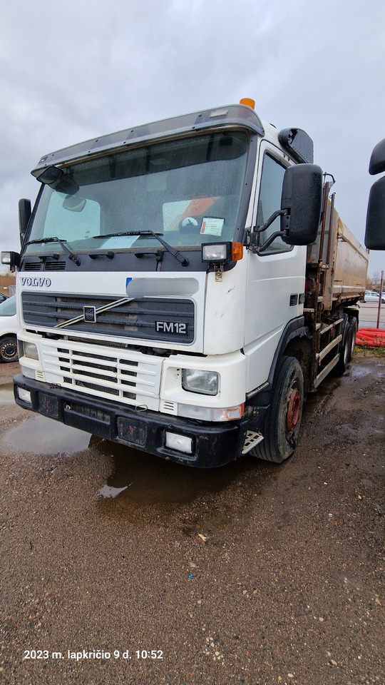 VOLVO FM 12 6x6 - قلابات: صور 4 VOLVO FM 12 6x6 - قلابات: صور 4