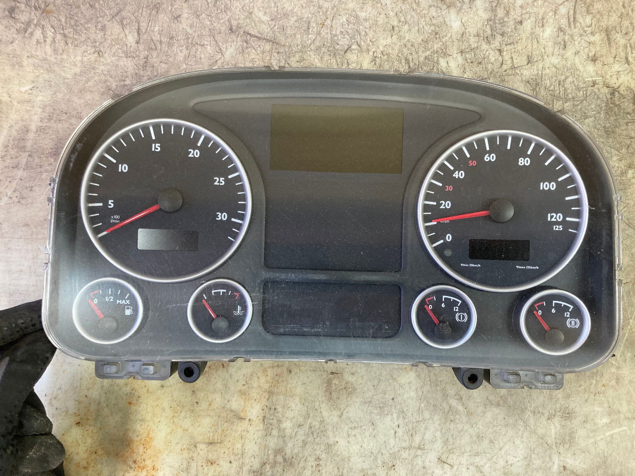 MAN MAN Lions City Kombiinstrument 81.272026209 81272026209 - النظام الكهربائي - حافلة: صور 1 MAN MAN Lions City Kombiinstrument 81.272026209 81272026209 - النظام الكهربائي - حافلة: صور 1