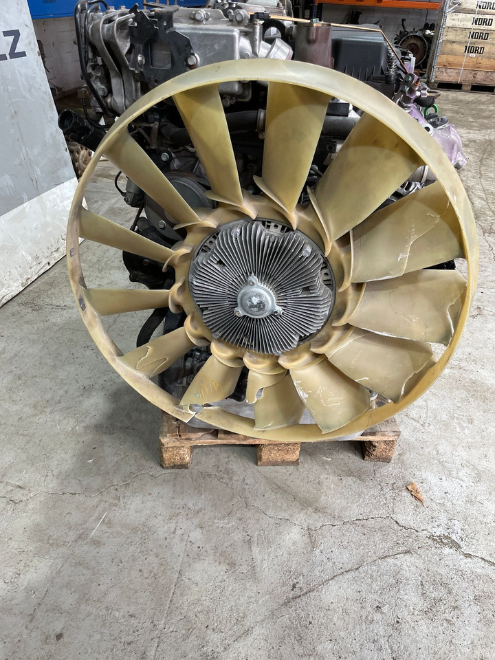 MAN Motor MAN TGX TGS D2676 Euro 6 Lf25 LF 25 - المحرك و قطع الغيار - شاحنة: صور 3 MAN Motor MAN TGX TGS D2676 Euro 6 Lf25 LF 25 - المحرك و قطع الغيار - شاحنة: صور 3