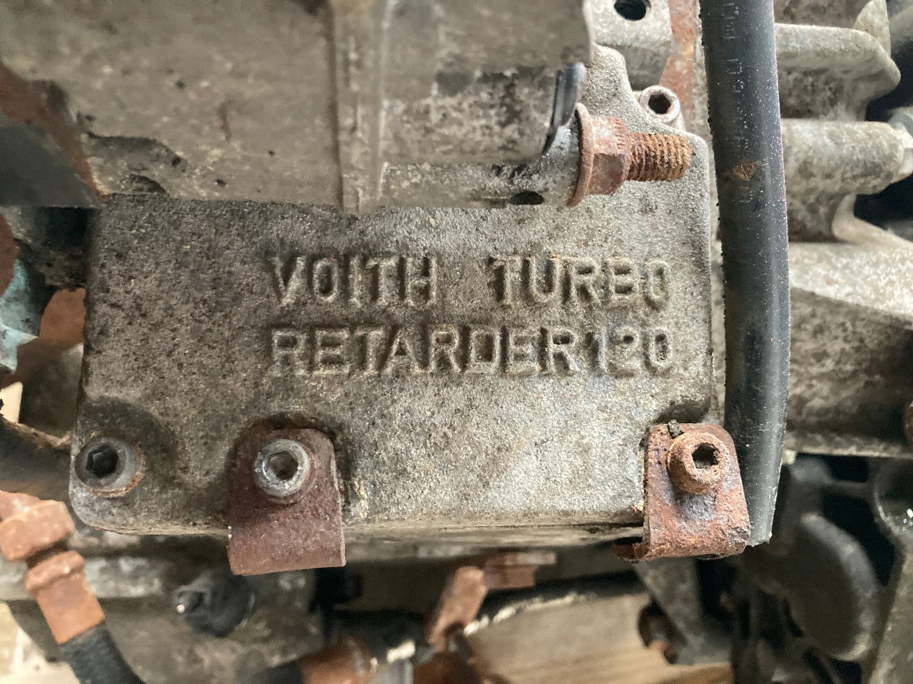 Mercedes-Benz Schaltgetriebe Mercedes GO210-6 GO 210-6 714.140 Setra Retarder - علبة التروس و قطع الغيار - حافلة: صور 3 Mercedes-Benz Schaltgetriebe Mercedes GO210-6 GO 210-6 714.140 Setra Retarder - علبة التروس و قطع الغيار - حافلة: صور 3