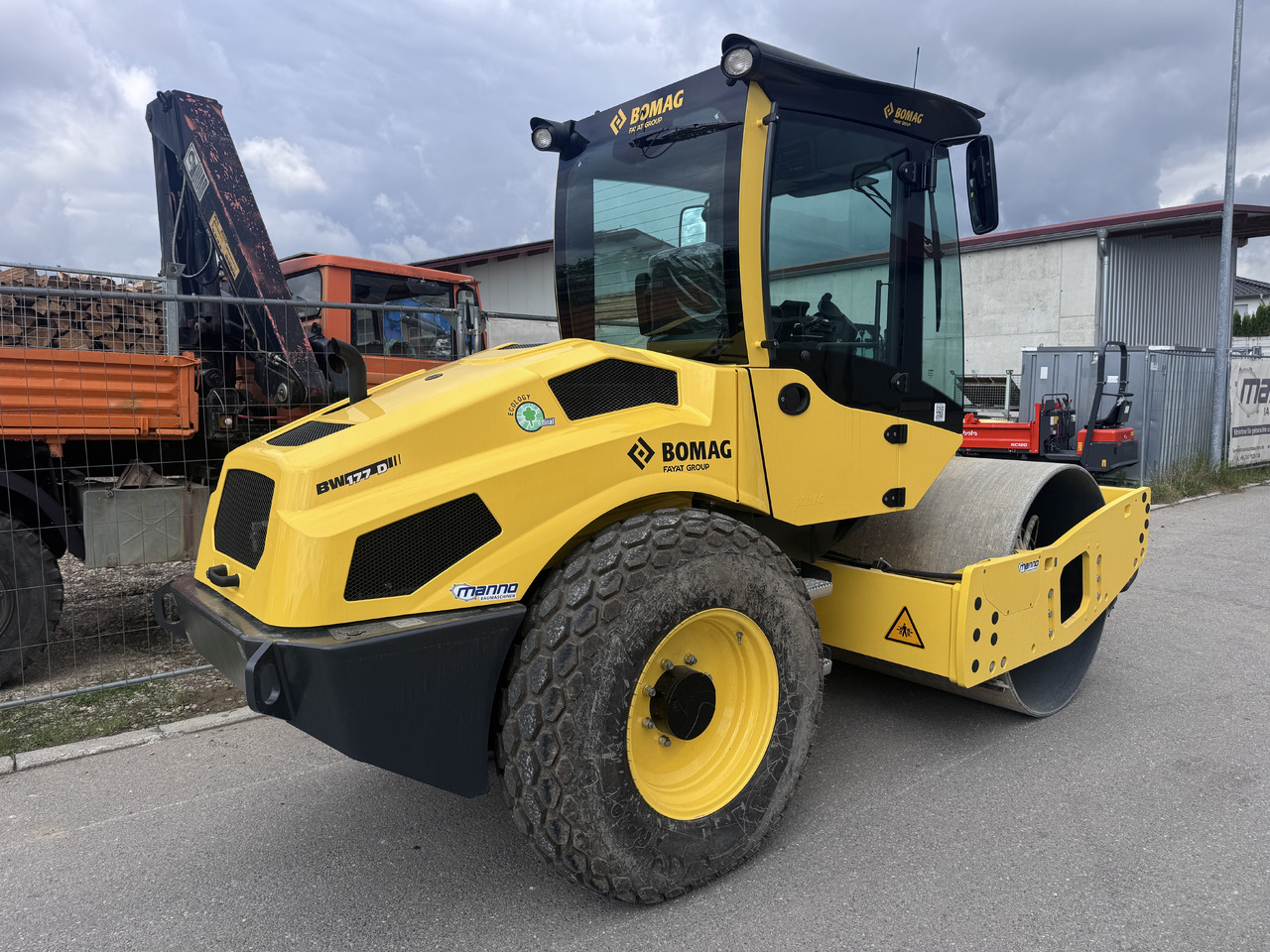BOMAG BW 177 D-5 - مدماج: صور 2 BOMAG BW 177 D-5 - مدماج: صور 2