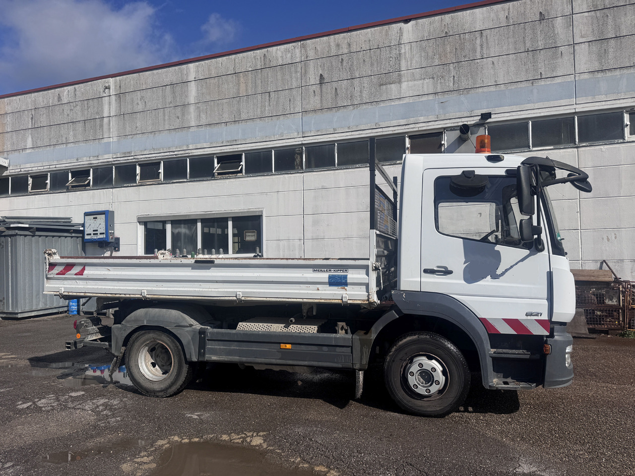MERCEDES-BENZ Atego 821 - قلابات: صور 3 MERCEDES-BENZ Atego 821 - قلابات: صور 3