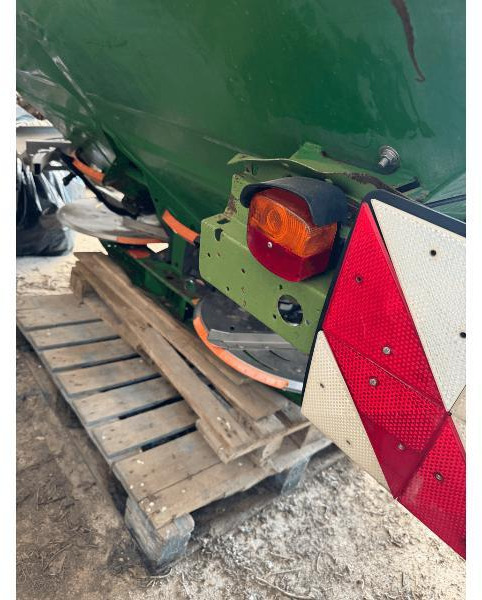 AMAZONE NOVIX - آلة رش الأسمدة: صور 2 AMAZONE NOVIX - آلة رش الأسمدة: صور 2