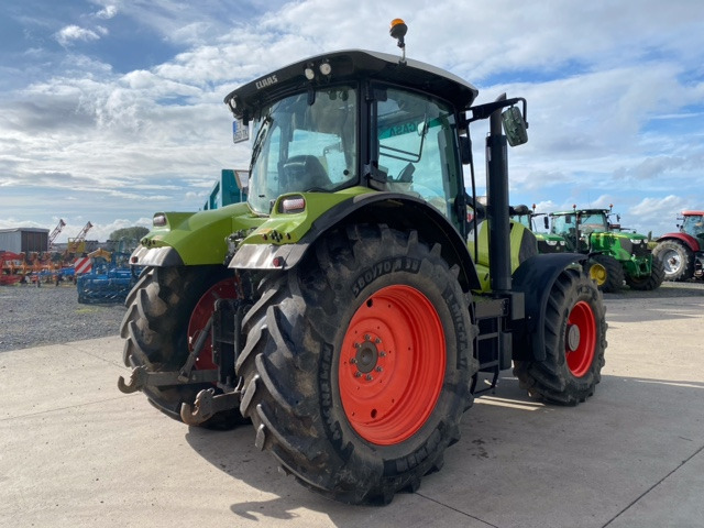 CLAAS ARION 620 CEBIS - جرار: صور 4 CLAAS ARION 620 CEBIS - جرار: صور 4