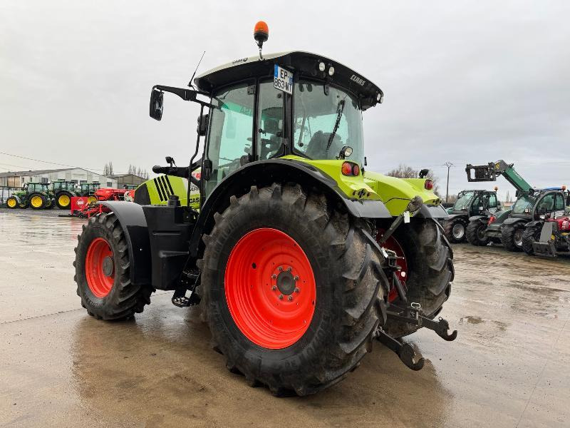 CLAAS ARION 620 - جرار: صور 4 CLAAS ARION 620 - جرار: صور 4