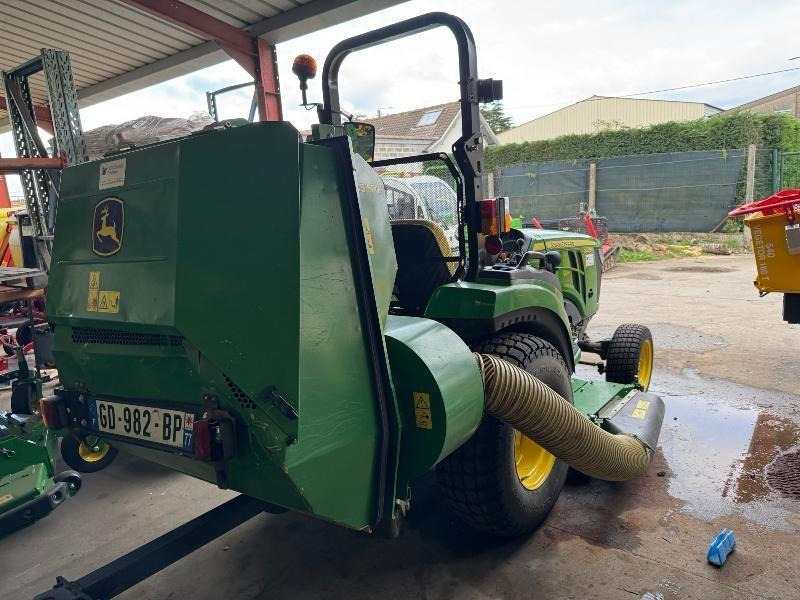 JOHN DEERE 2038R - جرار: صور 5 JOHN DEERE 2038R - جرار: صور 5