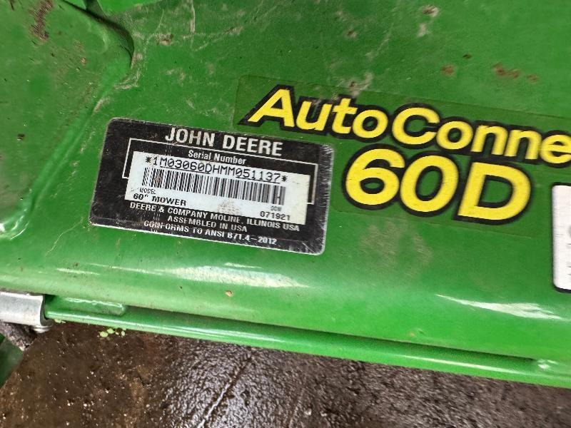 JOHN DEERE 2038R - جرار: صور 3 JOHN DEERE 2038R - جرار: صور 3