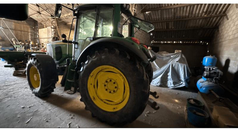 JOHN DEERE 6520 - جرار: صور 3 JOHN DEERE 6520 - جرار: صور 3