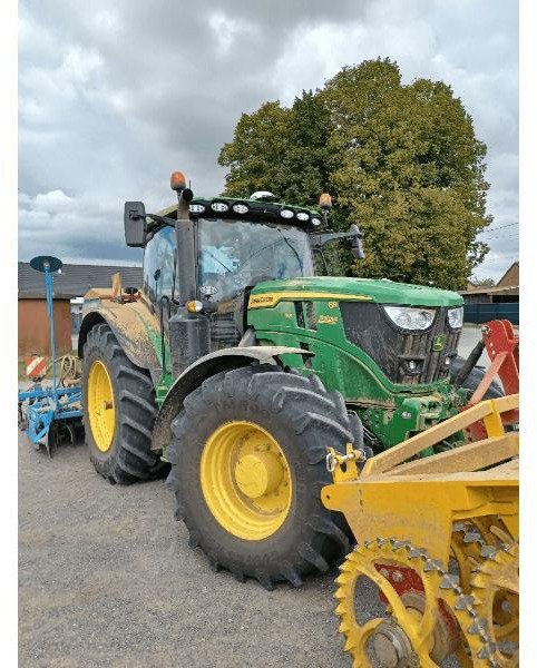 JOHN DEERE 6R185 - جرار: صور 1 JOHN DEERE 6R185 - جرار: صور 1