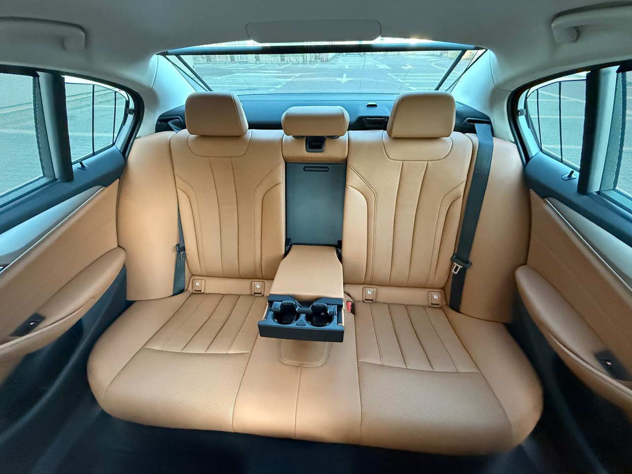 BMW 520D MILDHYBRID - سيدان: صور 4 BMW 520D MILDHYBRID - سيدان: صور 4