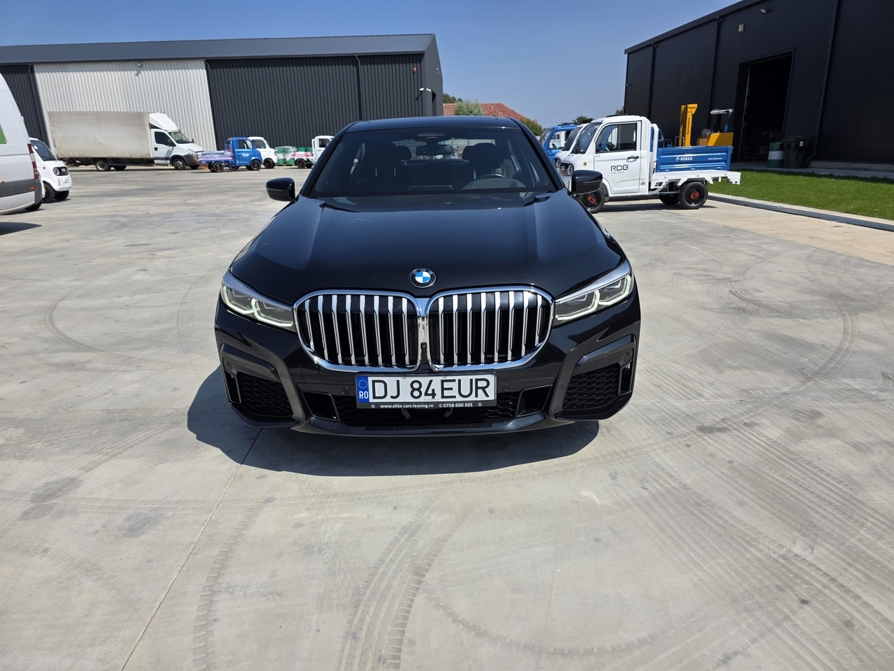 BMW 730 Xdrive Mild-Hybrid - سيدان: صور 1 BMW 730 Xdrive Mild-Hybrid - سيدان: صور 1