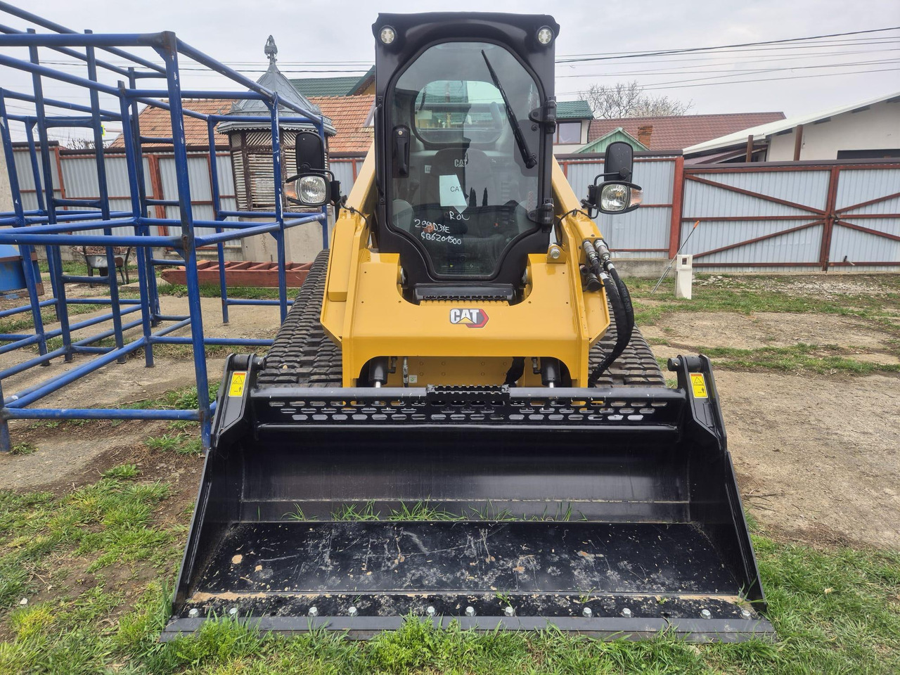CATERPILLAR 299 D3 XE Mini track loader - اللودر المجنزر صغير: صور 1 CATERPILLAR 299 D3 XE Mini track loader - اللودر المجنزر صغير: صور 1