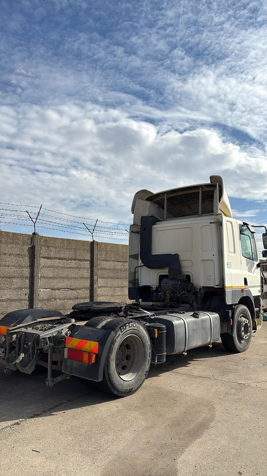 DAF CF 85.43 Tractor Head - شاحنة جرار: صور 4 DAF CF 85.43 Tractor Head - شاحنة جرار: صور 4