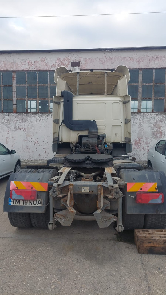 DAF CF 85.43 Tractor Head - شاحنة جرار: صور 2 DAF CF 85.43 Tractor Head - شاحنة جرار: صور 2