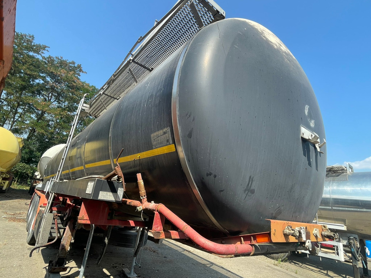 HENDRICK BITUMEN SEMI-TRAILER - نصف مقطورة صهريج: صور 3 HENDRICK BITUMEN SEMI-TRAILER - نصف مقطورة صهريج: صور 3