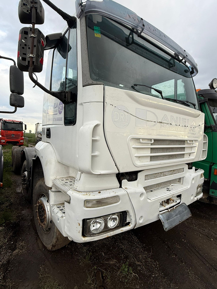 IVECO TRAKKER CHASSIS - الشاسيه شاحنة: صور 2 IVECO TRAKKER CHASSIS - الشاسيه شاحنة: صور 2