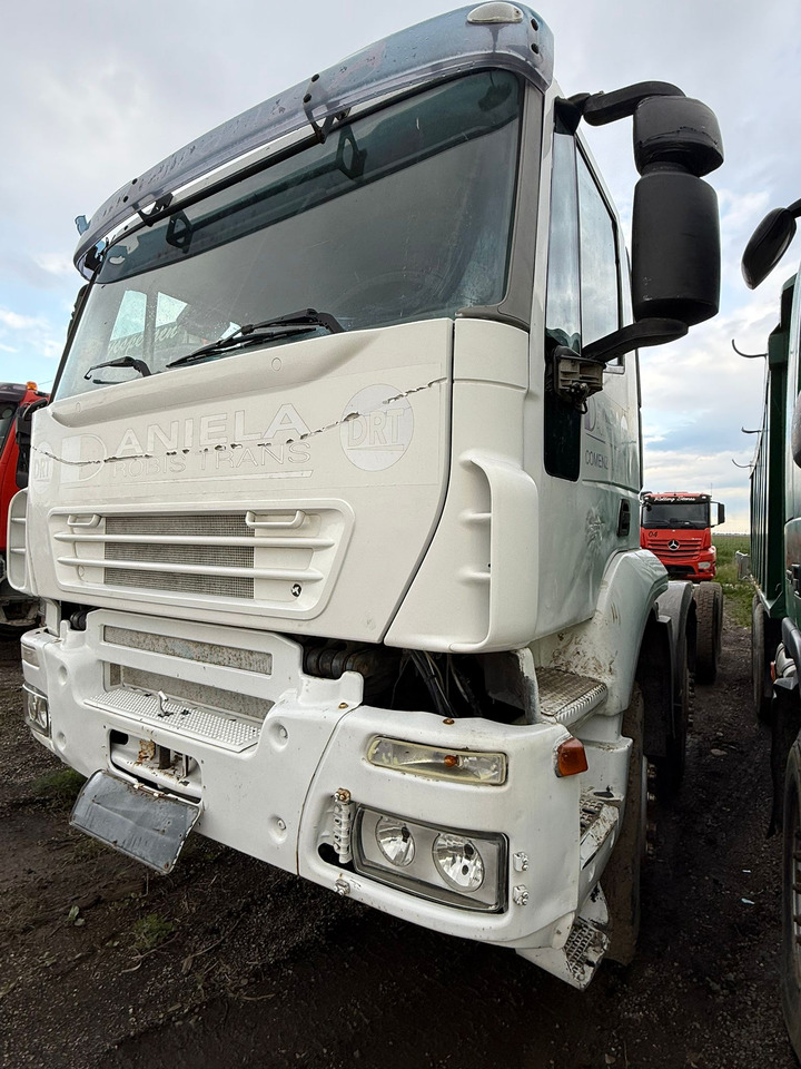 IVECO TRAKKER CHASSIS - الشاسيه شاحنة: صور 1 IVECO TRAKKER CHASSIS - الشاسيه شاحنة: صور 1